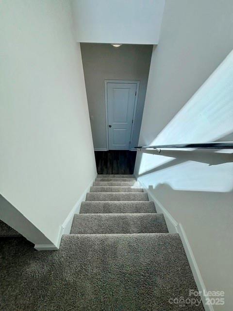 Building Photo - 3667 Mercer St