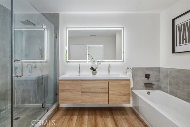 Building Photo - 2536 Cotner Ave