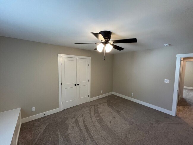 Building Photo - 1775 Ralee Dr