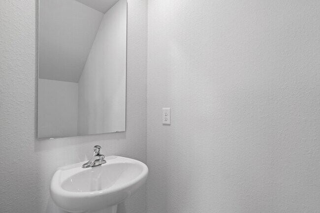Building Photo - 1031 Peaceful Fawn Dr