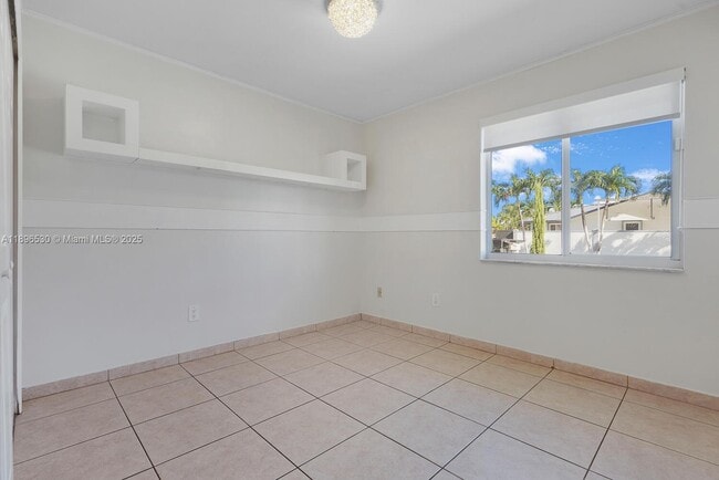 Building Photo - 14020 SW 38th St
