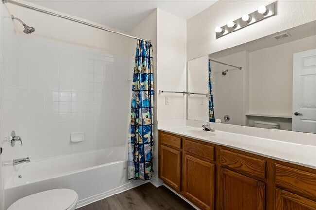 Building Photo - 2624 Lodi Cir
