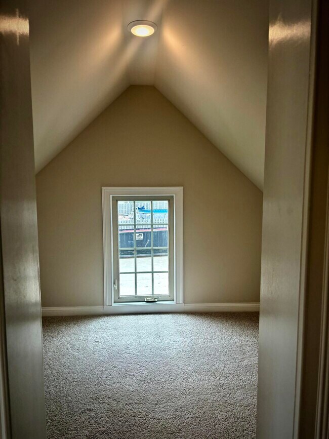Building Photo - 2737 Sullivans Trce