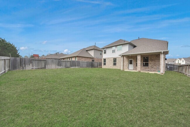 Building Photo - 196 Chestnut Meadow Dr