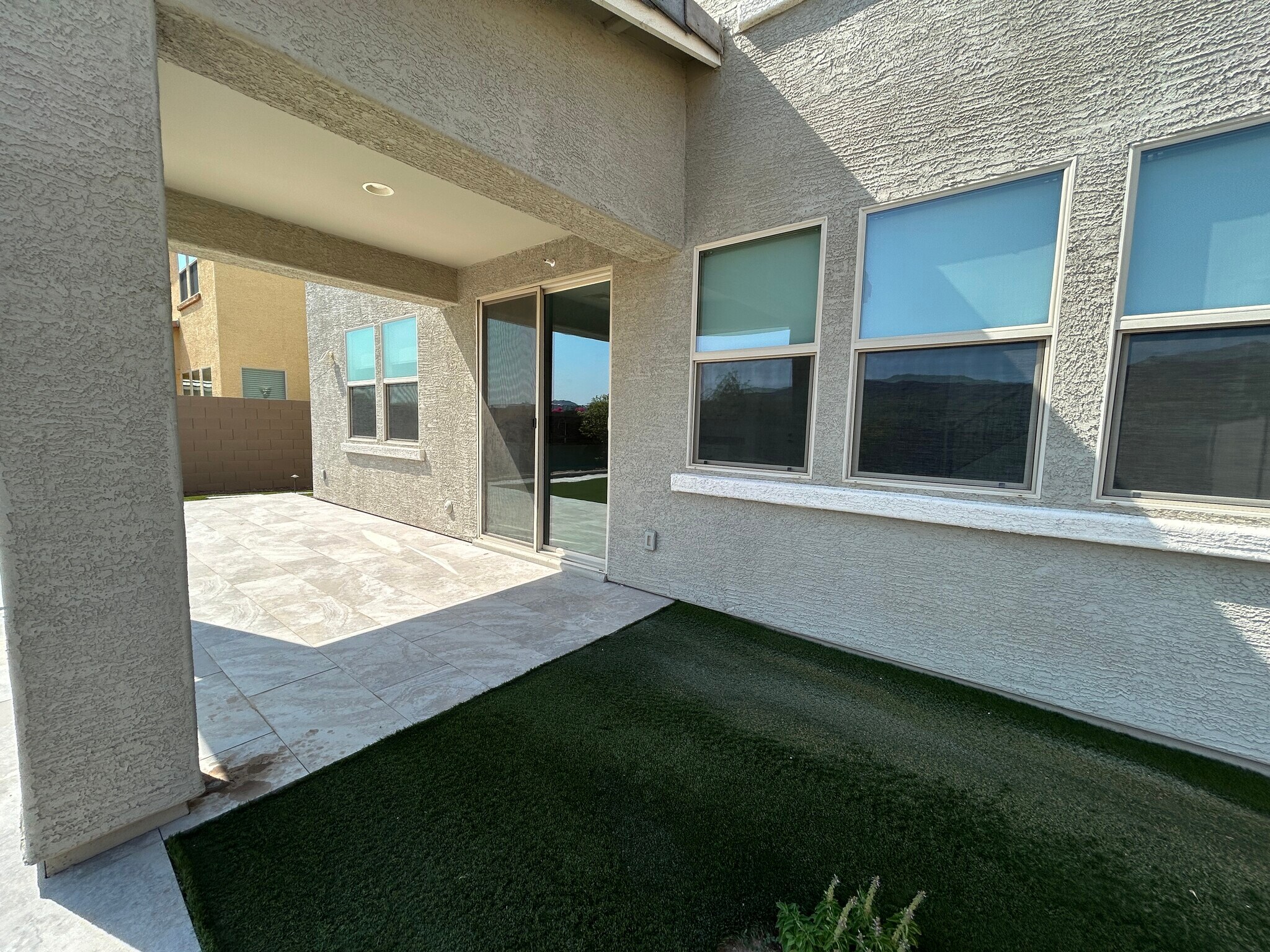 Building Photo - 2323 E Harwell Rd