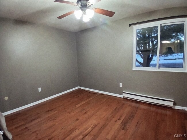 Building Photo - 494 Idlewood Blvd