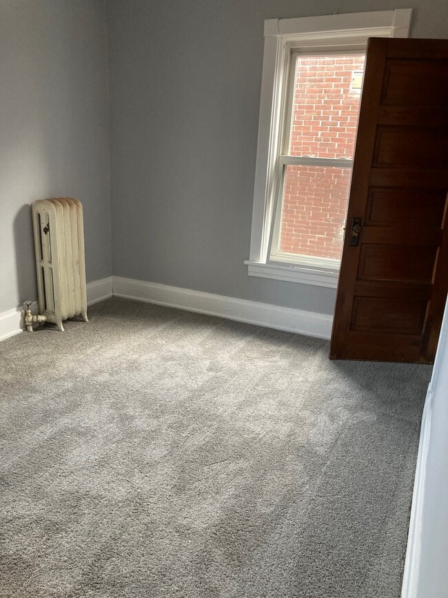 Building Photo - 2526 Derry St