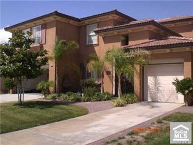 Primary Photo - Spacious 4 Bedroom 3 Bathroom Home with 3 ...