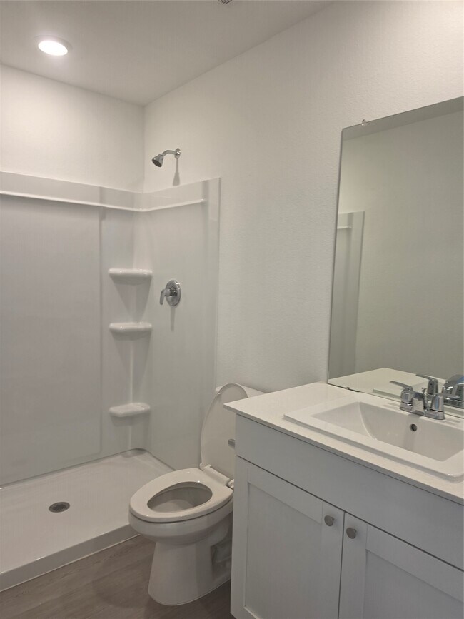 Building Photo - 3611 duplet