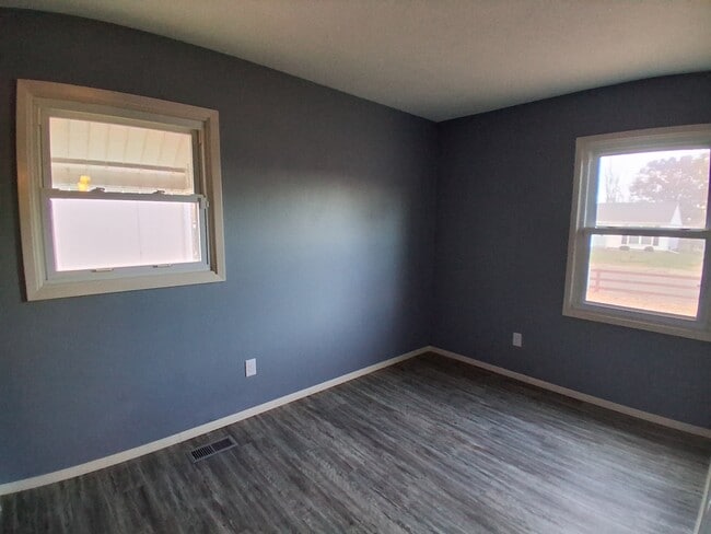 Building Photo - 924 Sunset Rdg