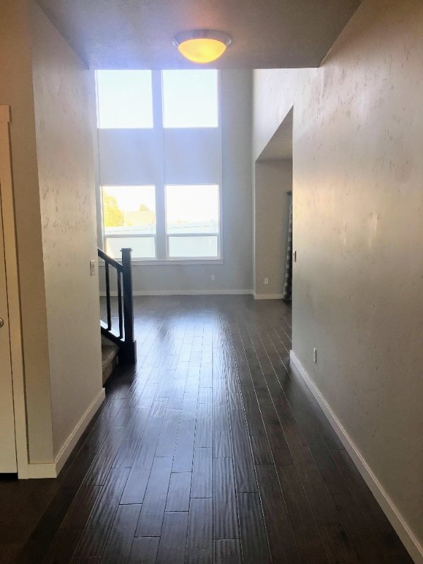 Building Photo - Spacious 4-Bedroom Rental Home with Quartz Countertops in Meridian!