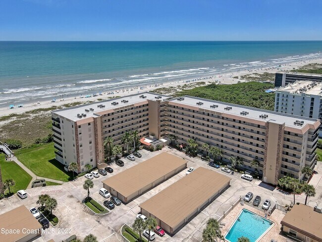 Building Photo - 1860 N Atlantic Ave