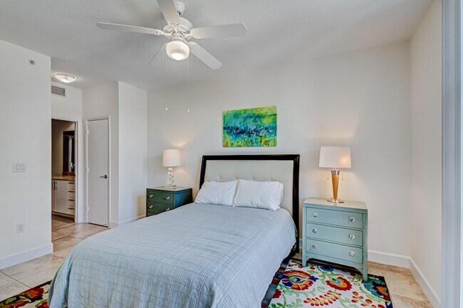 Building Photo - 550 Okeechobee Blvd