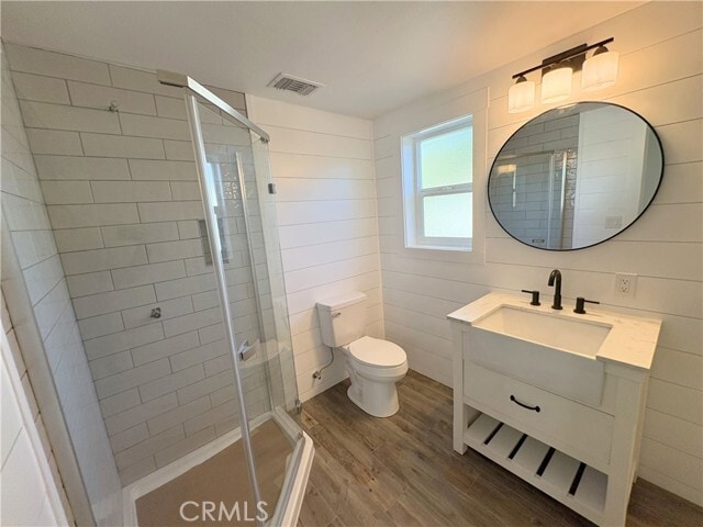 Building Photo - 460 N 3rd Ave