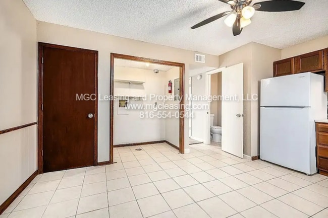 Building Photo - Millwood Townhomes & Apartments - Receive a $500 rent credit when you lease with us.