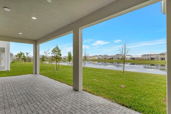 Building Photo - 5134 Liberty Ln