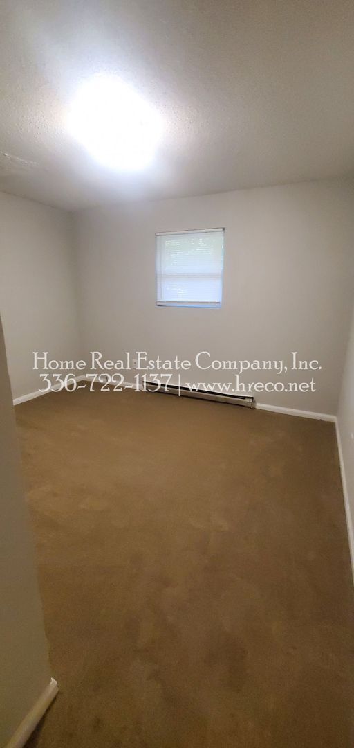 Building Photo - 4271 Mineral Ave
