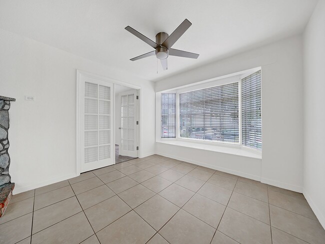 Building Photo - Coming Available 9/15/25 - Balboa Village ...