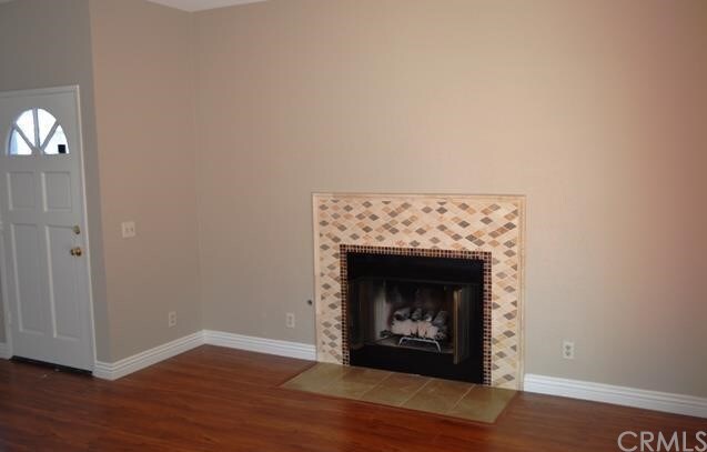 Building Photo - 119 Goldenrod