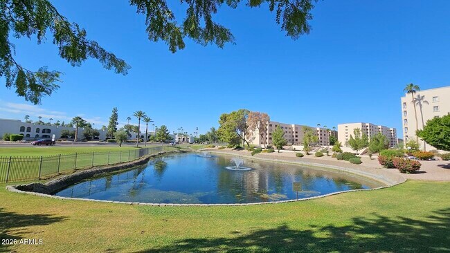 Building Photo - 7940 E Camelback Rd