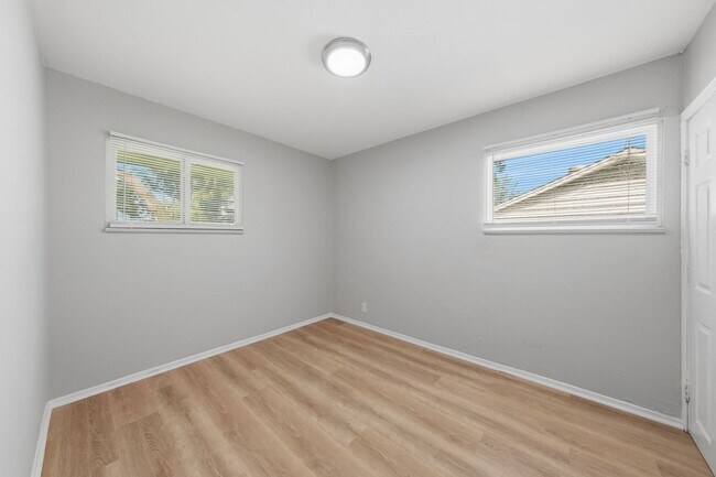 Building Photo - For Rent – 3 Bedroom Home | Section 8 Welcome