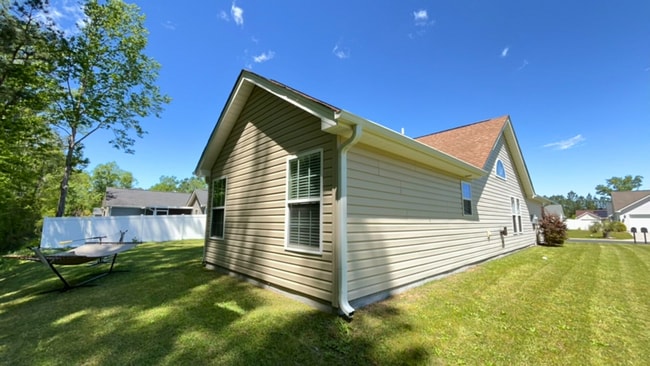 Building Photo - Available Soon - Three-Bedroom, Two-Bath, Pet Friendly Home at Woodland Park in Murrells Inlet!