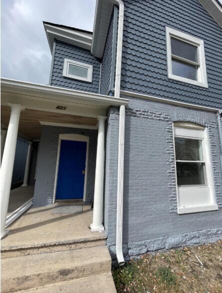 Primary Photo - 421 Johnson Ave