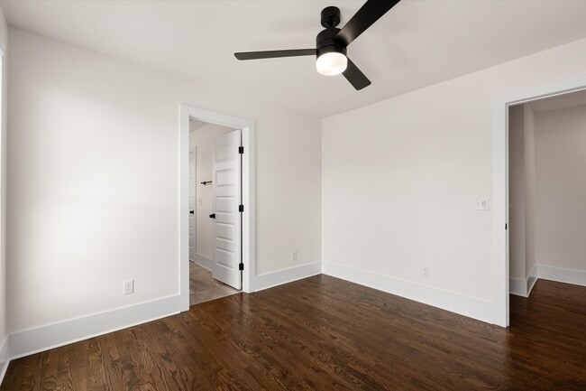 Building Photo - 1802 10th Ave N