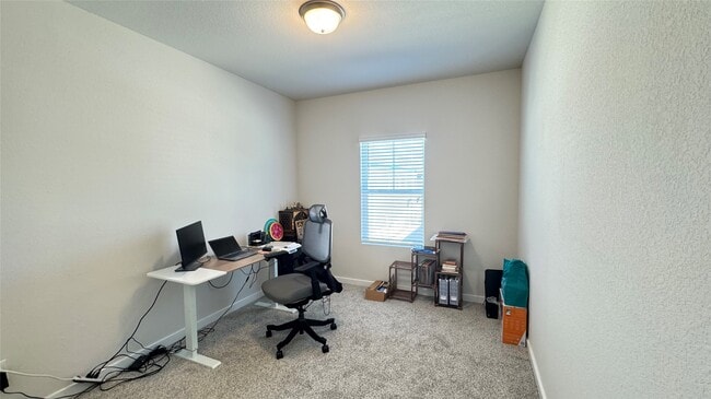 Building Photo - 1505 Red Acer Dr