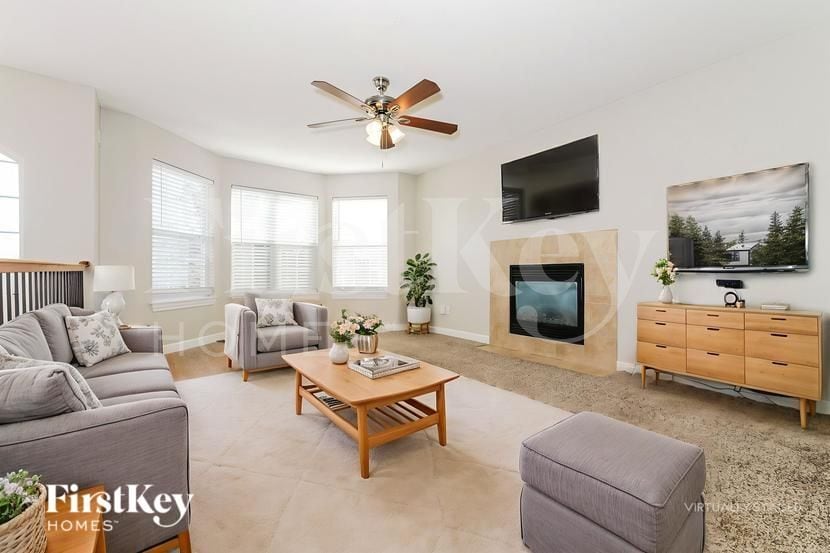 Building Photo - 5422 Marion Dr