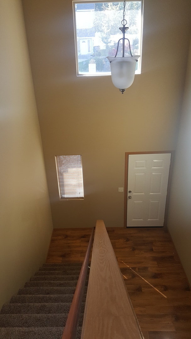 Building Photo - 1607