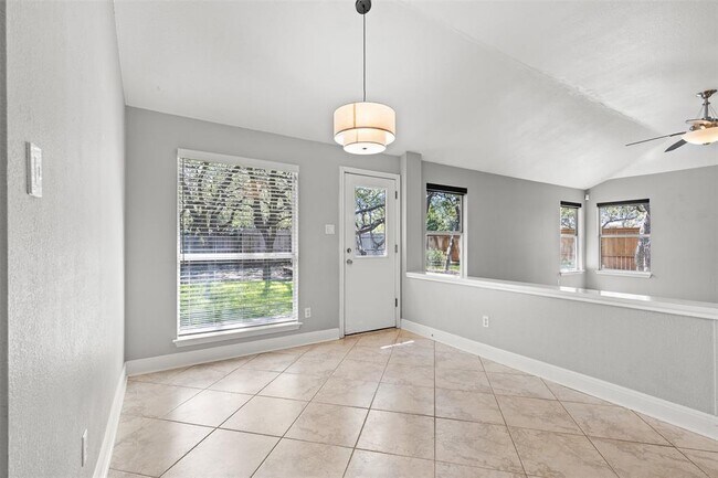 Building Photo - 4705 Muskdeer Dr