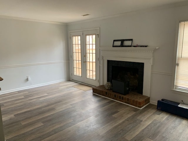Living Room, In Front of the Kitchen - 105 Wellesley Dr