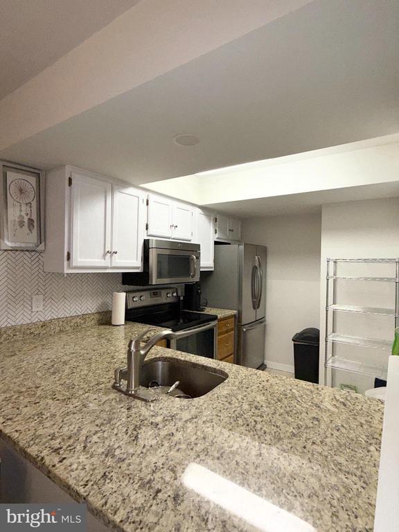 Building Photo - 18616 Pier Point Pl