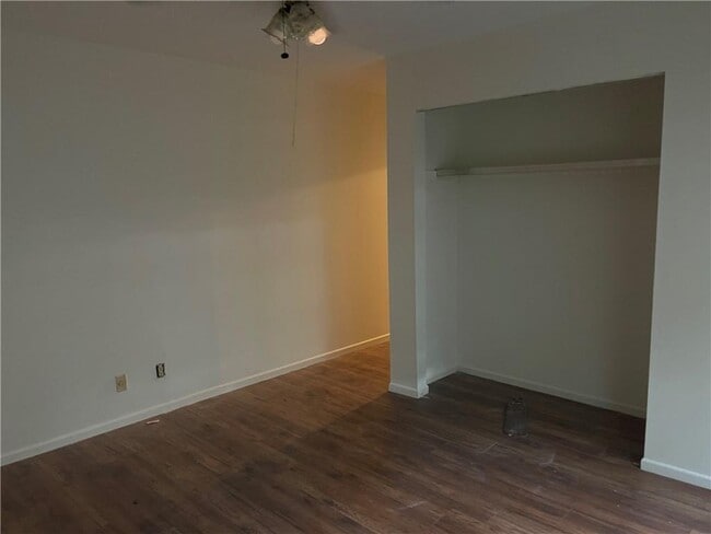 Building Photo - 4124 Elizabeth Ct