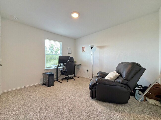 Building Photo - 14812 Afleet Alex St