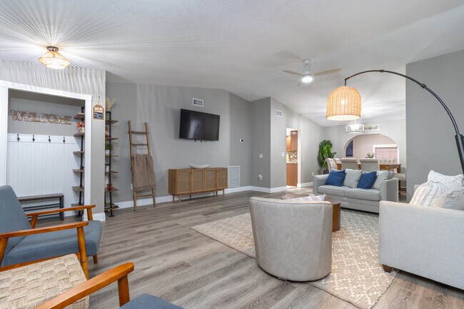 Building Photo - 9605 129th Ave