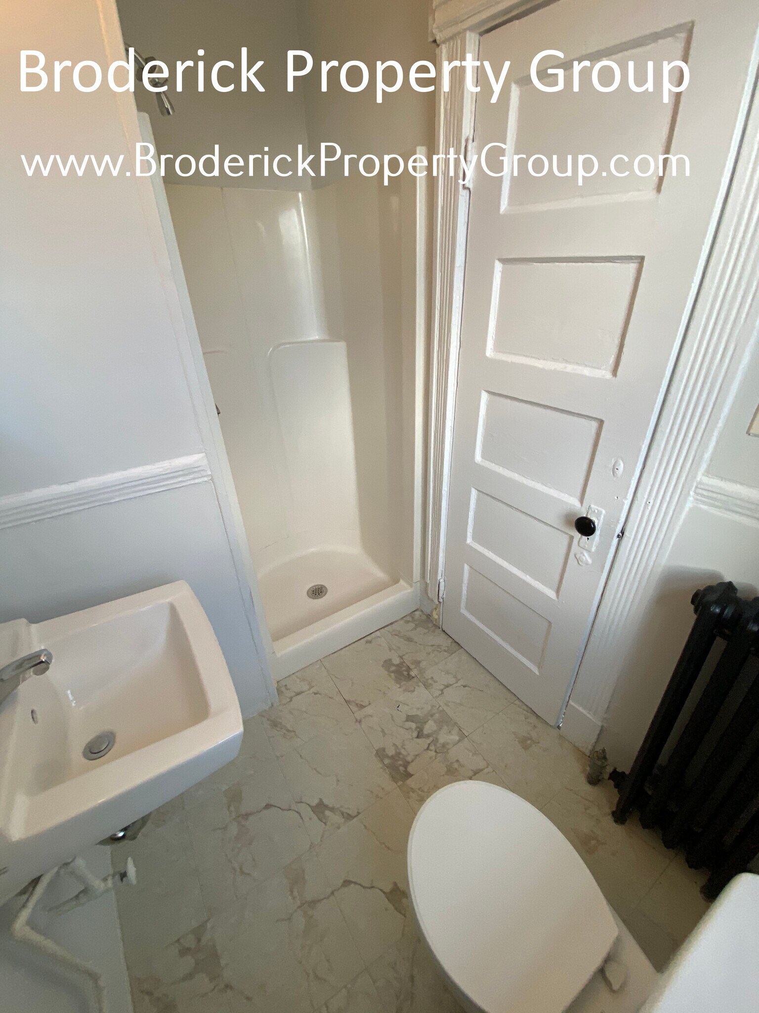 Building Photo - 83 Myrtle St