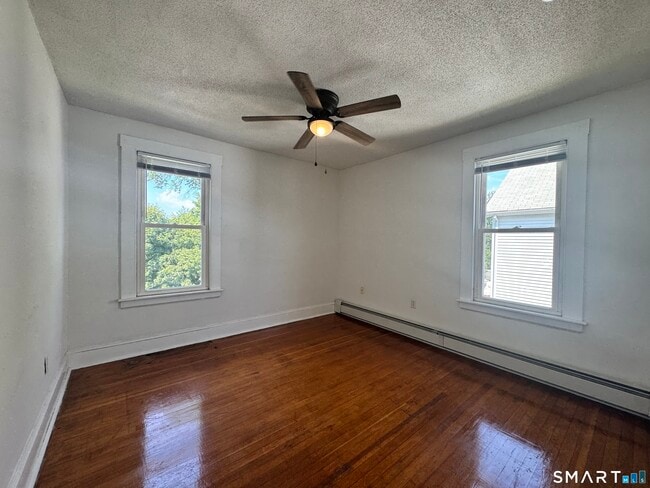 Building Photo - 73 Brooklawn St