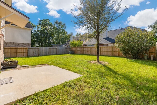 Building Photo - 22012 Royal Timbers Dr