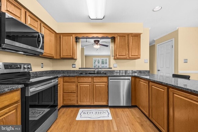 Building Photo - 6837 Malton Ct