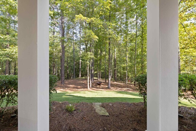 Building Photo - 1020 Bridle Bit Ln