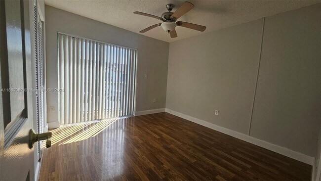 Building Photo - 6155 SW 130th Ave
