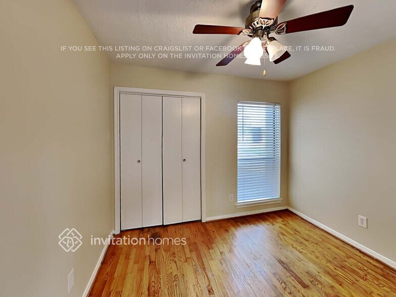 Building Photo - 3138 Mesquite Dr