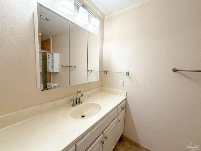 Building Photo - 3915 Potosi Rd