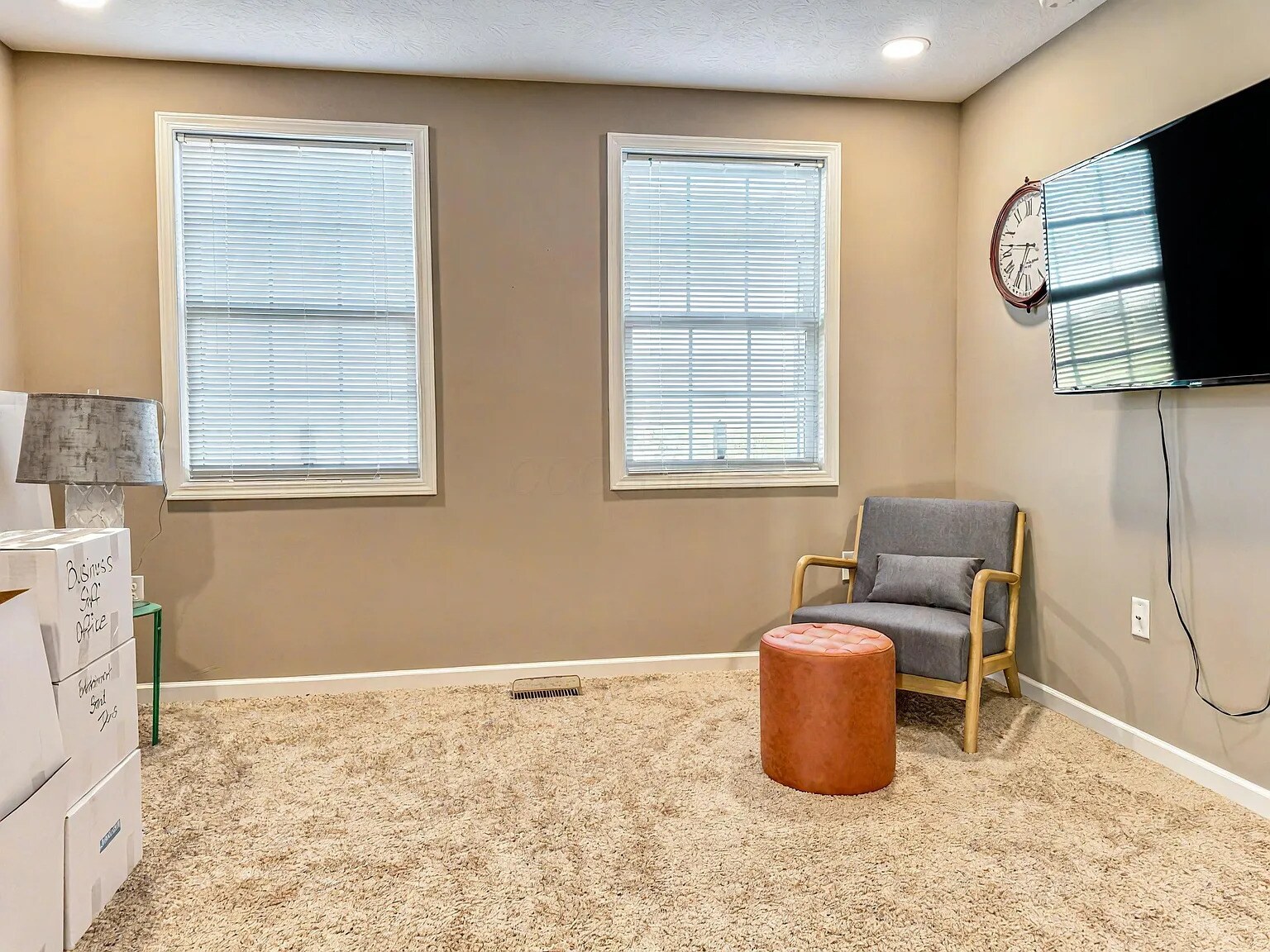 Building Photo - 5492 Bull Creek Dr