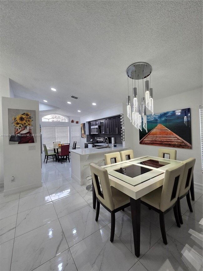Building Photo - 1445 Avleigh Cir