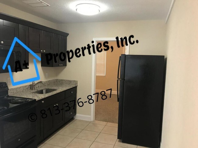 Building Photo - 1066 S Clearview Ave