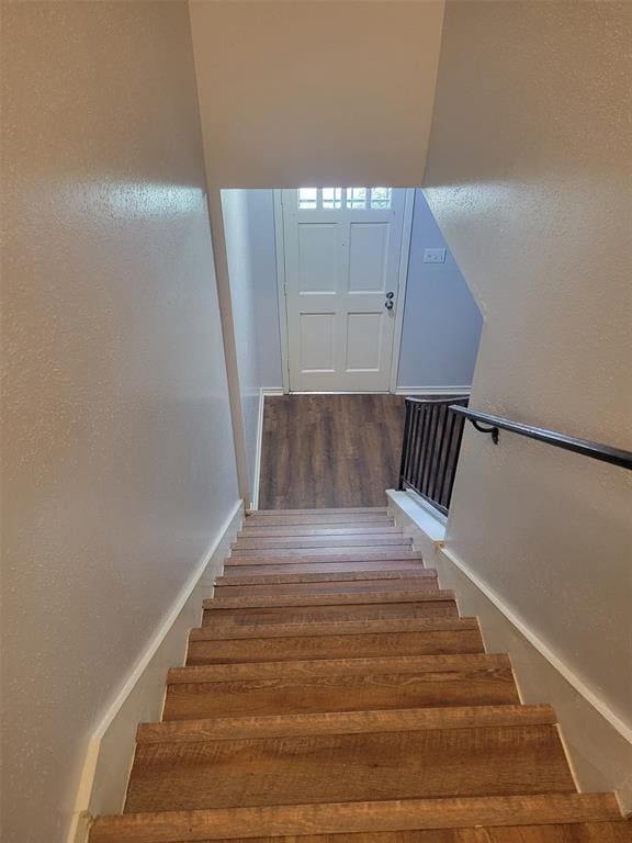 Building Photo - 7021 Chasewood Dr