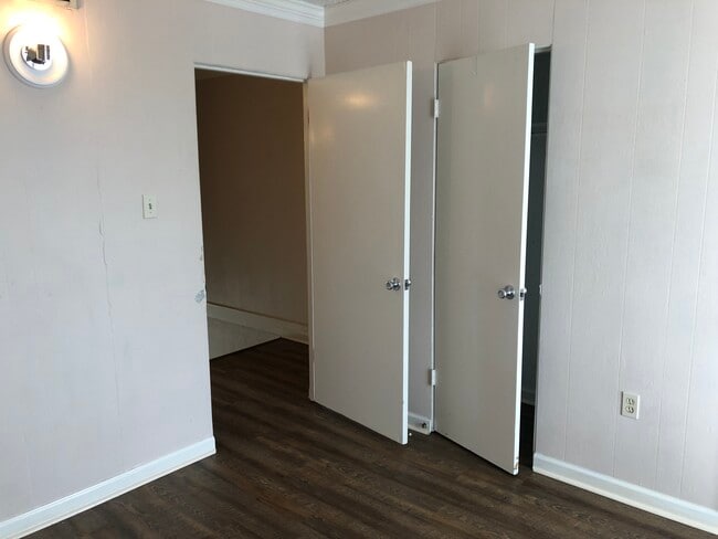 View of entrance to bedroom on Family Dollar side - 3005 Highland Rd